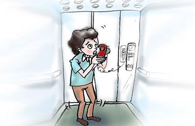 對(duì)電梯報(bào)警或投訴時(shí)應(yīng)說(shuō)清什么內(nèi)容？