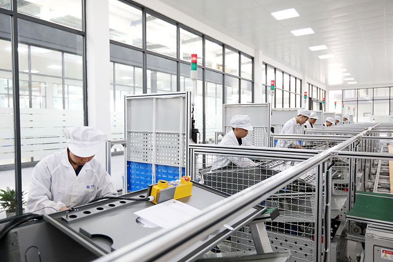 辛格林電梯解讀：自動化電梯生產(chǎn)線在制造業(yè)有什么作用？
