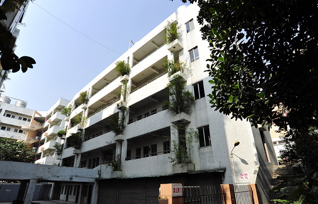辛格林為廣東江門中醫(yī)院職業(yè)學院提供優(yōu)質(zhì)電梯